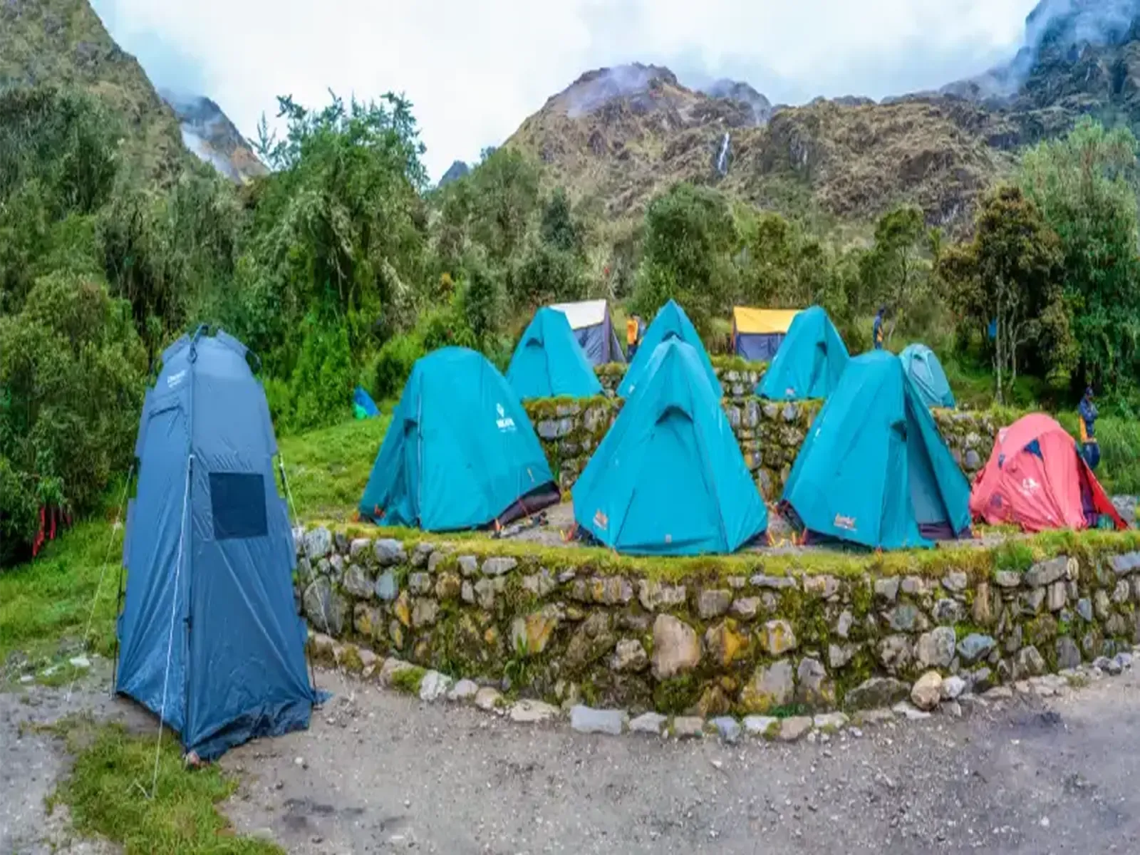 Campamento-Wayllabamba-Camino-Inca.webp