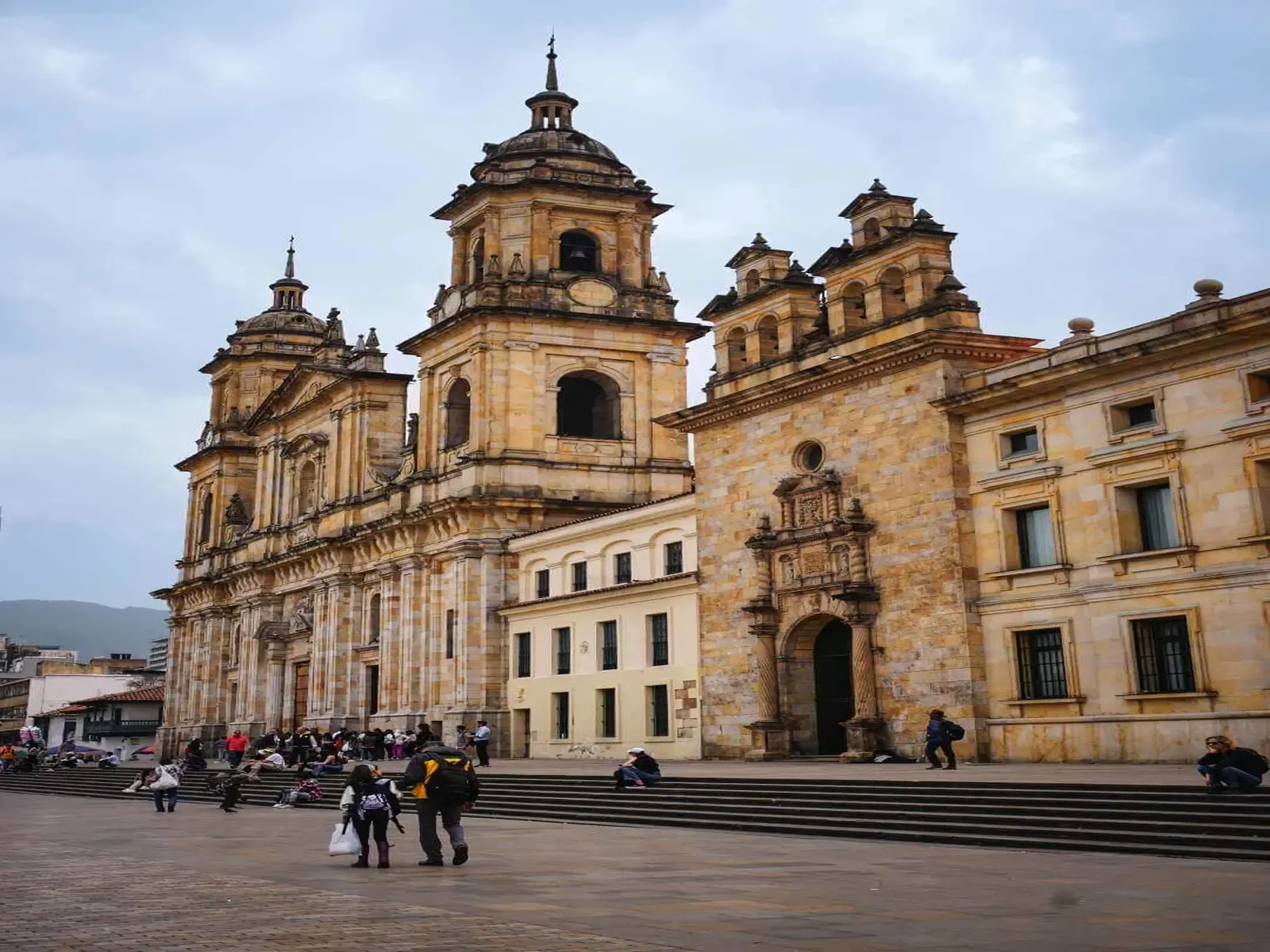 Planes-para-hacer-en-Bogota-Colombia.webp