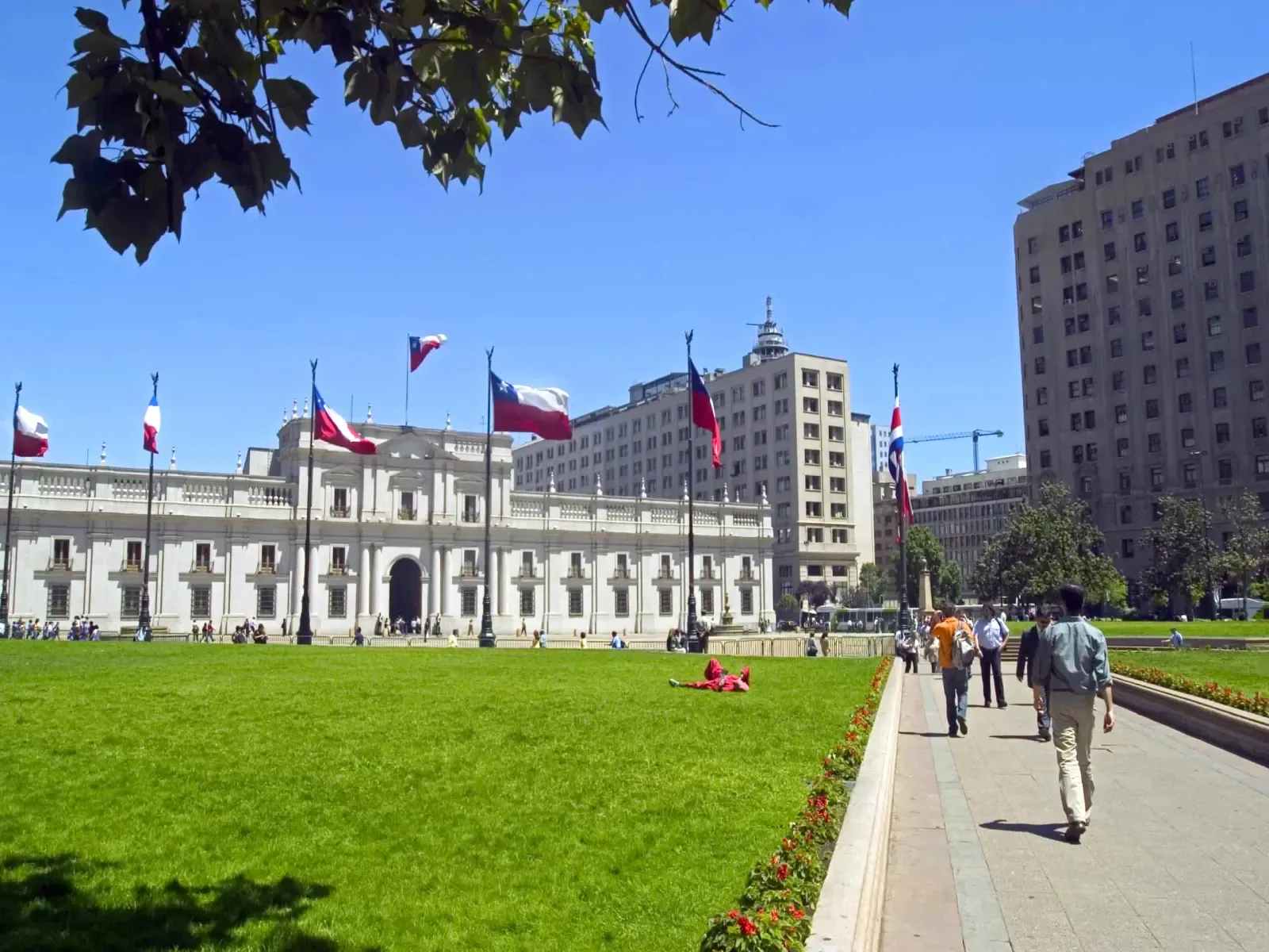 Plaza-de-la-Constitucion.webp