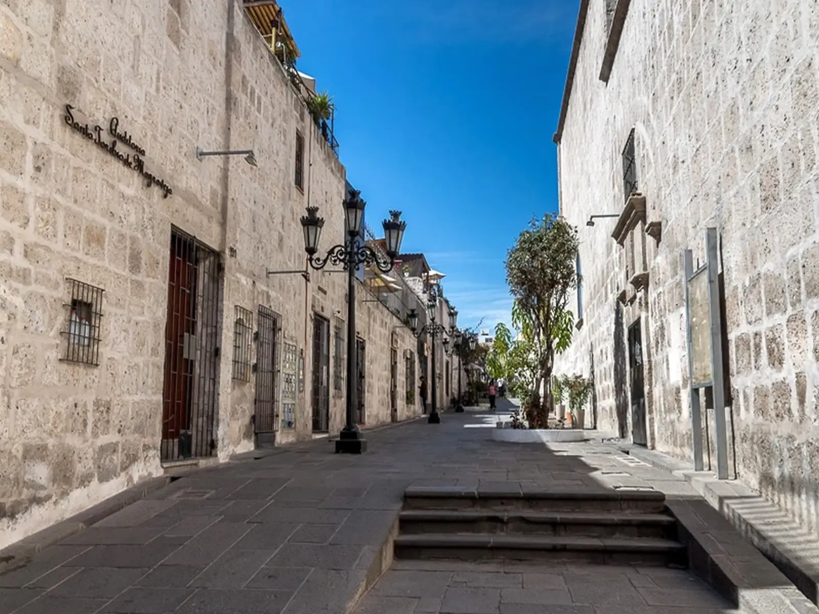 Sillar-en-Arequipa.webp