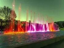 Fuente de parque de las aguas Lima Perú 11.webp