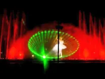 Fuente de parque de las aguas Lima Perú 4.webp