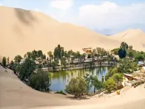 Huacachina Laguna  Ica Perú.webp