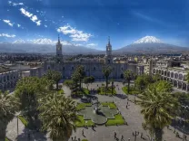 Plaza Mayor Arequipa Peru.webp