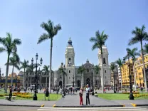 plaza-armas-centro-de-lima.webp